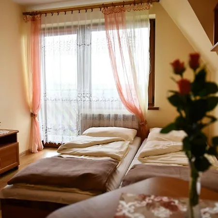 Kosowka W Bukowinie Tatrzanskiej Rum i privatbostad *